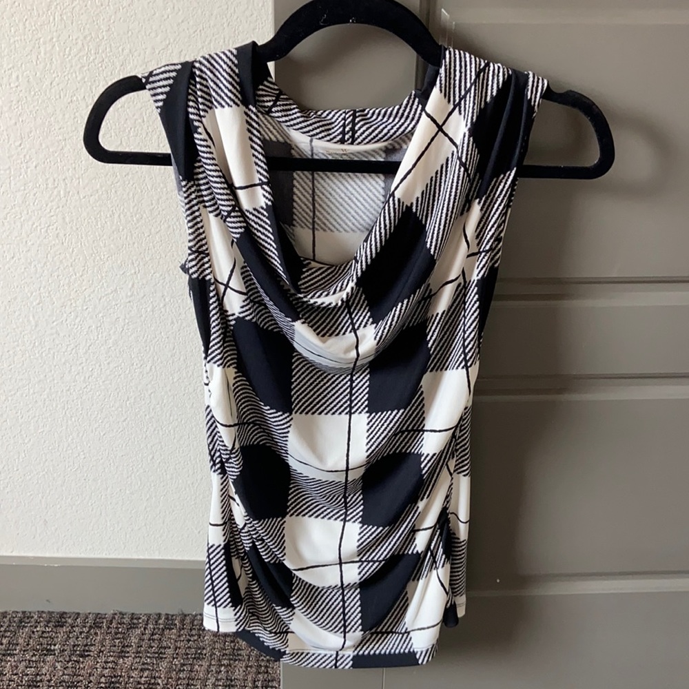 Black and white dress top
